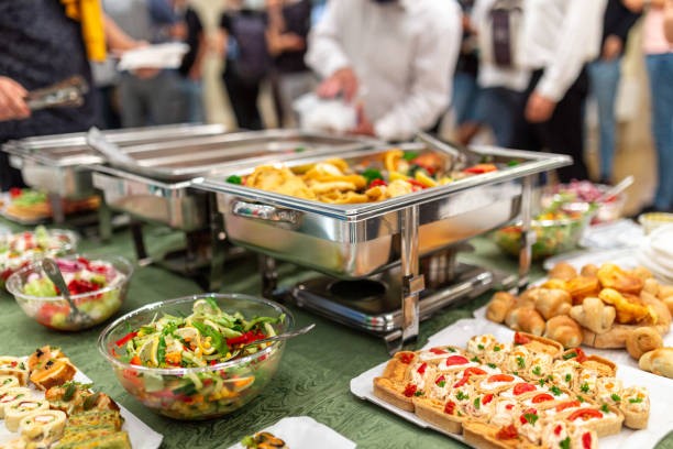 catering proje müdürü ne iş yapar