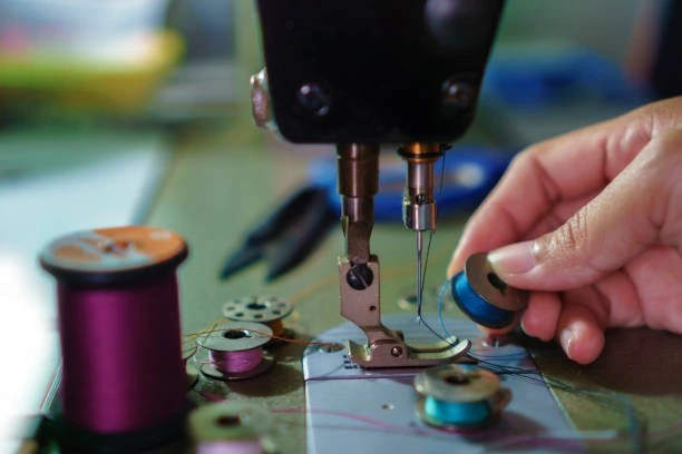 dikiş makinesi otomatik iplik takma
