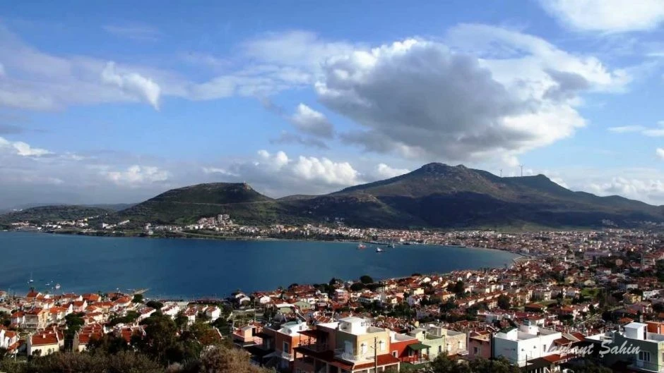 yeni foça gezilecek yerler