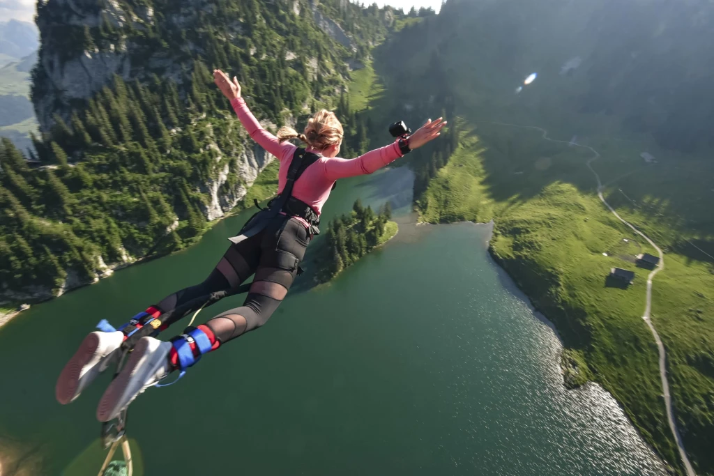 Bungee Jumping Yaş Sınırı Kaçtır? Güncel Bilgiler