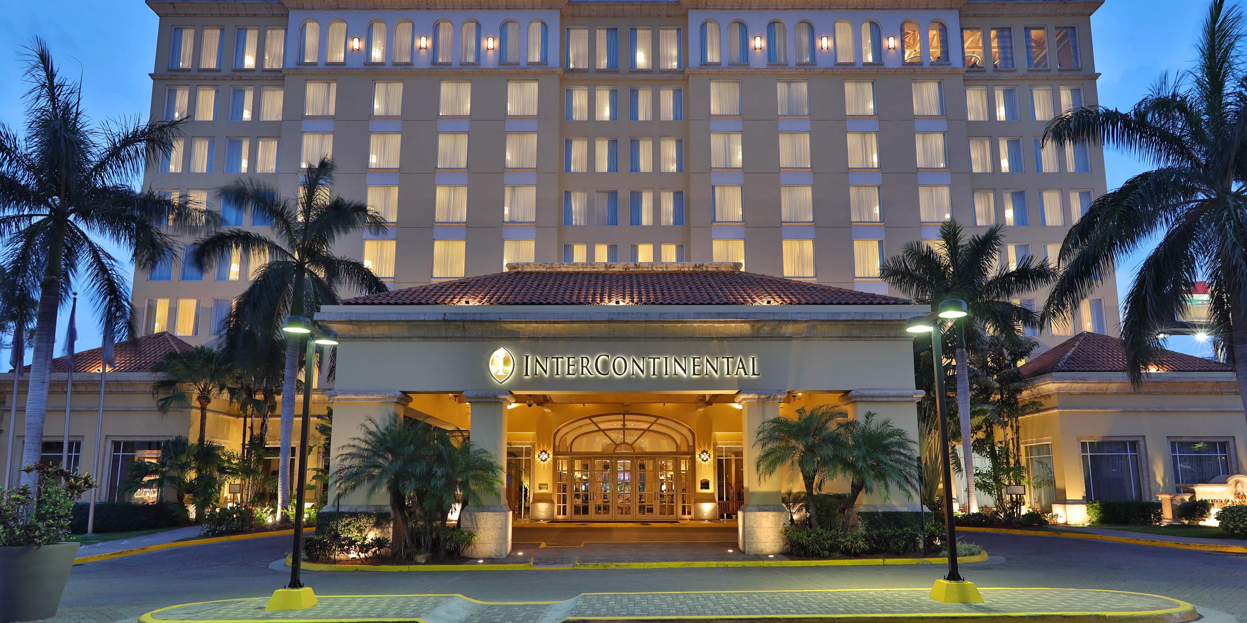 Otel Rezervasyonu Yaparken Aman Dikkat
