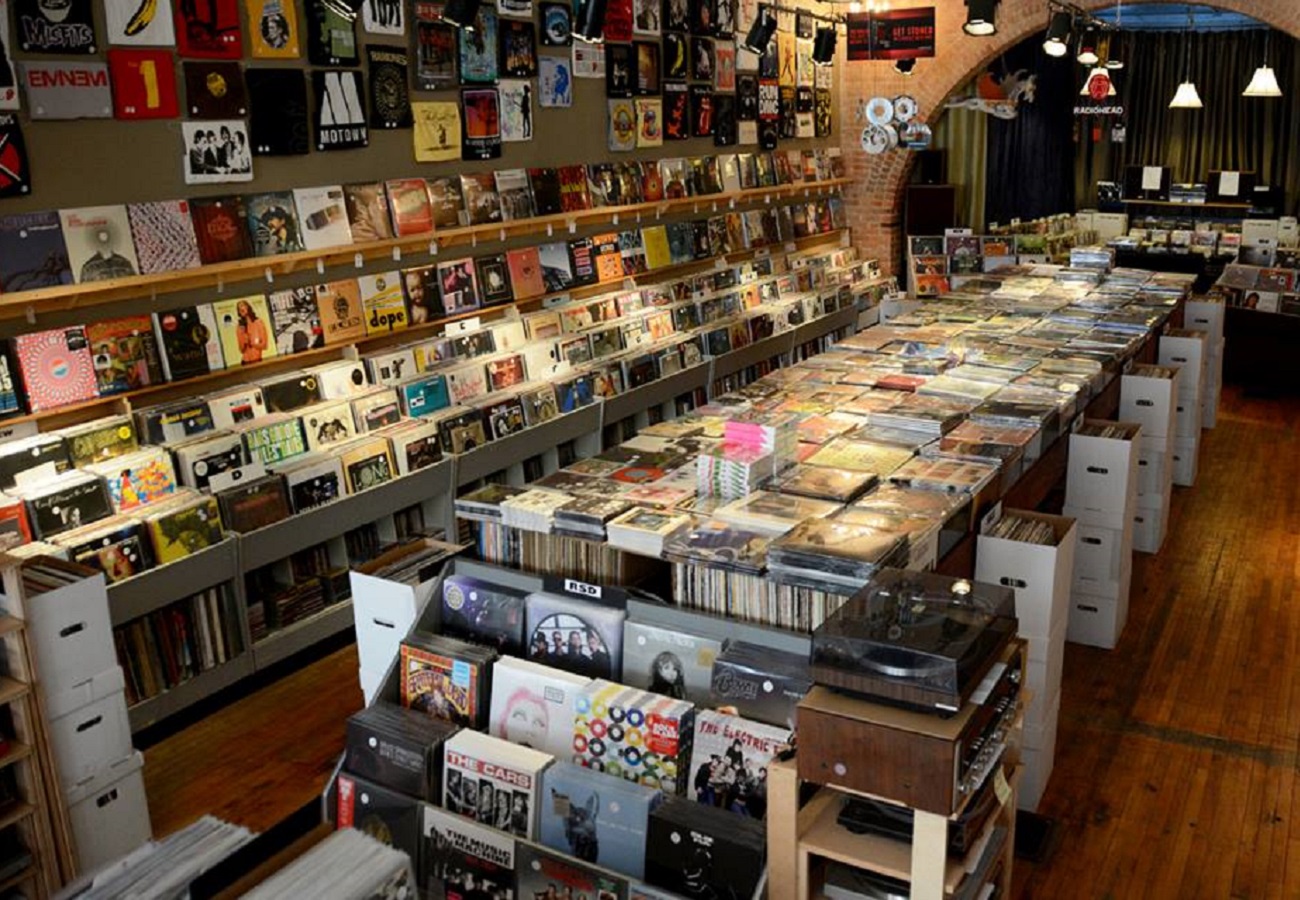 DVD, vinil ve CD mağazası, tavsiyemiz, hizmet, müzik medyası, koleksiyon, satış DVD, vinil ve CD mağazası, tavsiyemiz, hizmet, müzik medyası, koleksiyon, satış