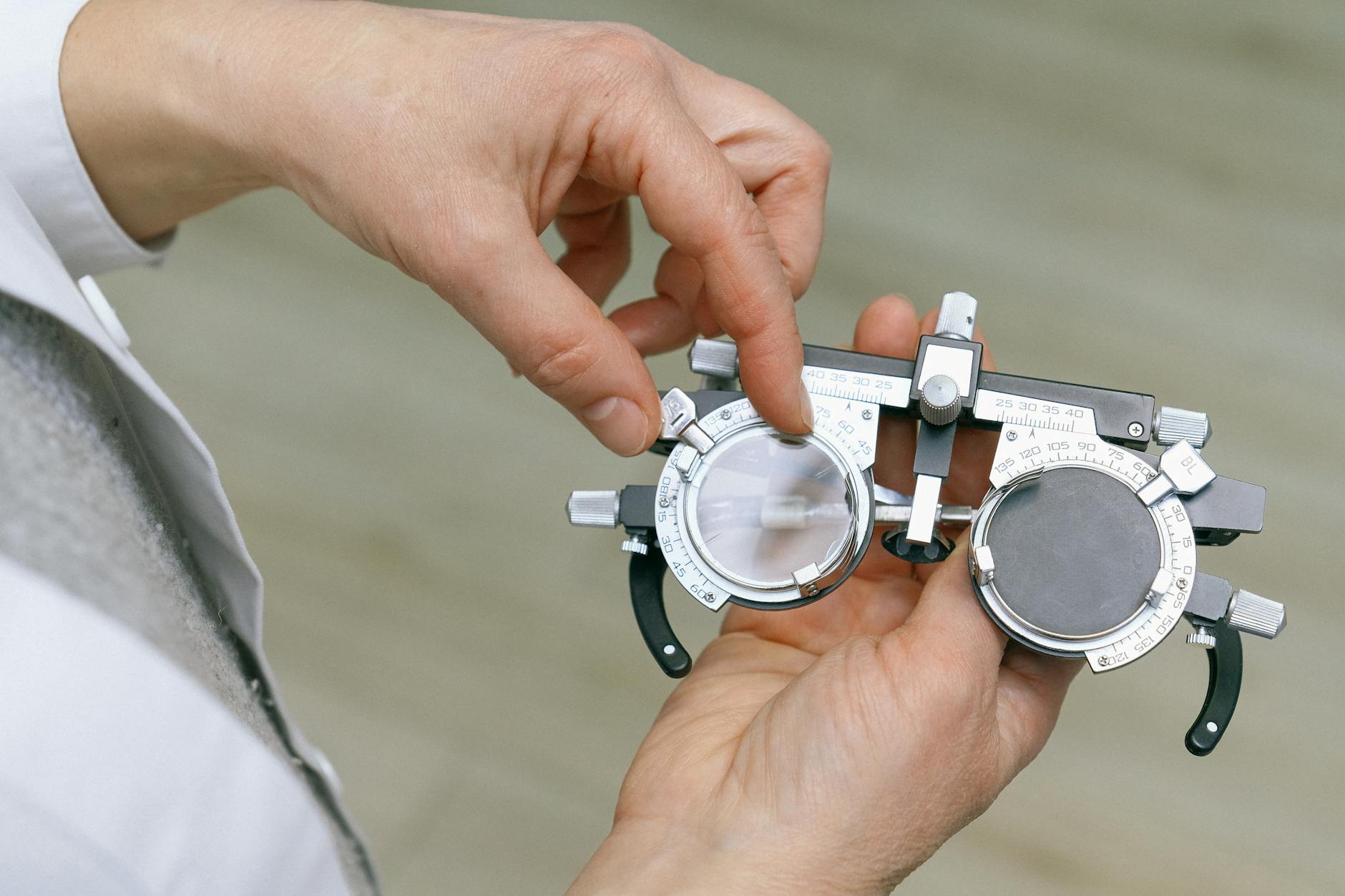 optikçi,hizmet,tavsiyemiz,gözlükçülük ruhsatı,optisyen ruhsatı,optik işletme