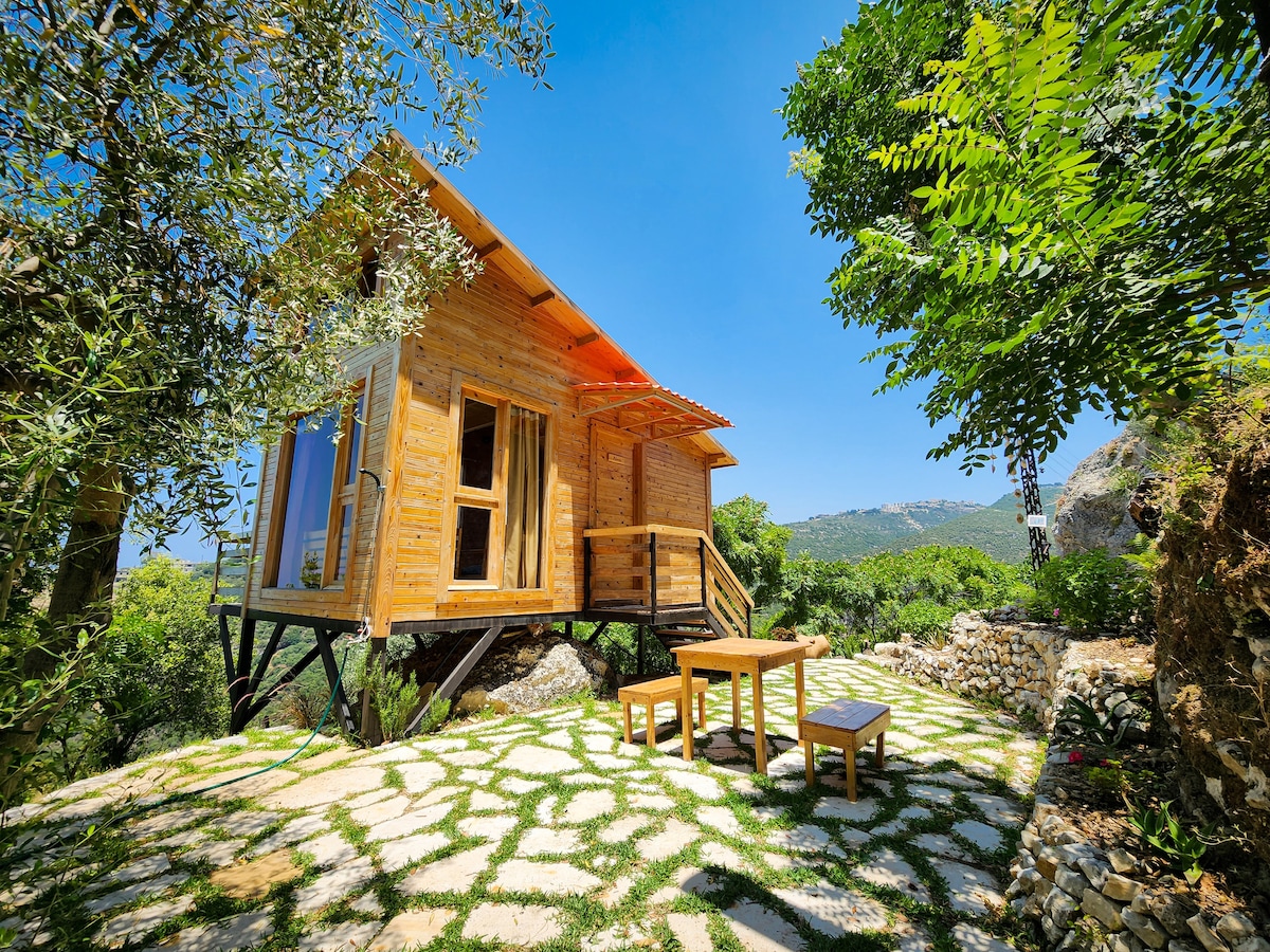 Mersin bungalov imalatı, modern bungalov tasarımı, ahşap bungalov kurulumu, sürdürülebilir konut
