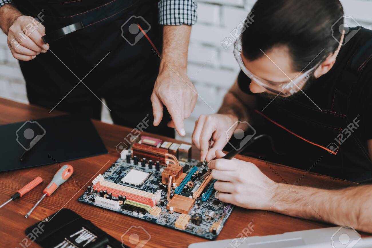 bilgisayar tamiri İstanbul, bilgisayar arızası çözümü, laptop tamir hizmetleri, bilgisayar bakım