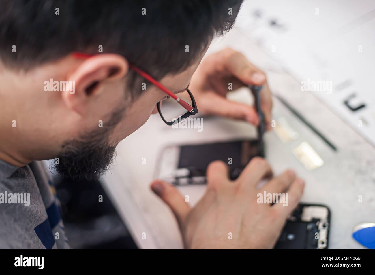 telefon tamiri, Adıyaman telefoncu, ekran değişimi, batarya onarımı, smartphone bakım, profesyone