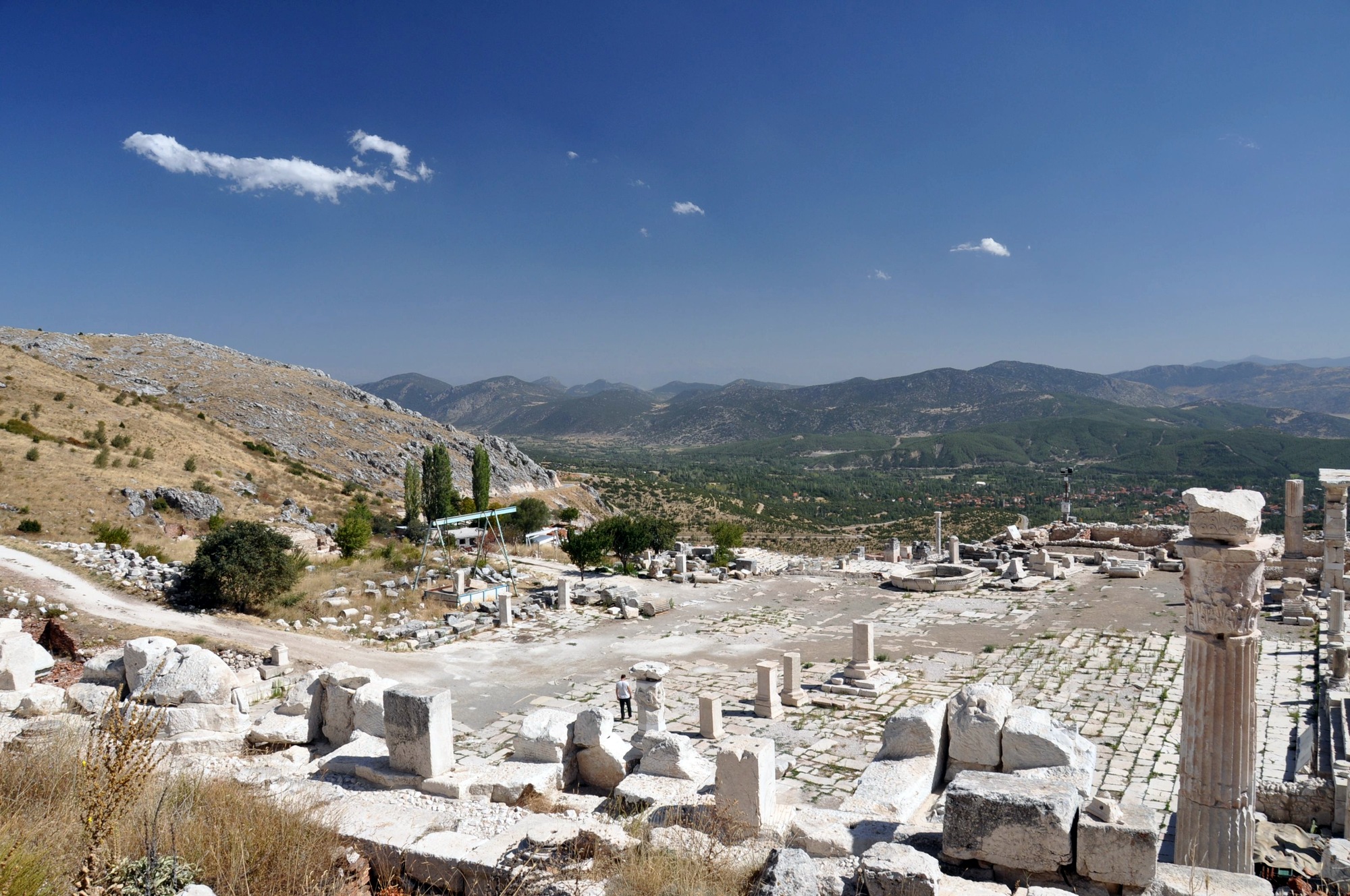 Şanlıurfa mezar yapımı, mezarcı hizmetleri, mezar tasarımı, mezar ustası, uygun mezar fiyatları,