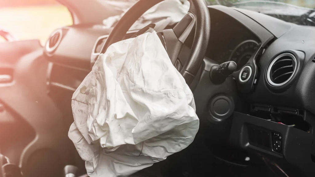 airbag tamir, hava yastığı bakımı, ara&ccedil; g&uuml;venliği, otomobil tamir, hava yastığı onarımı, g&uuml;venlik