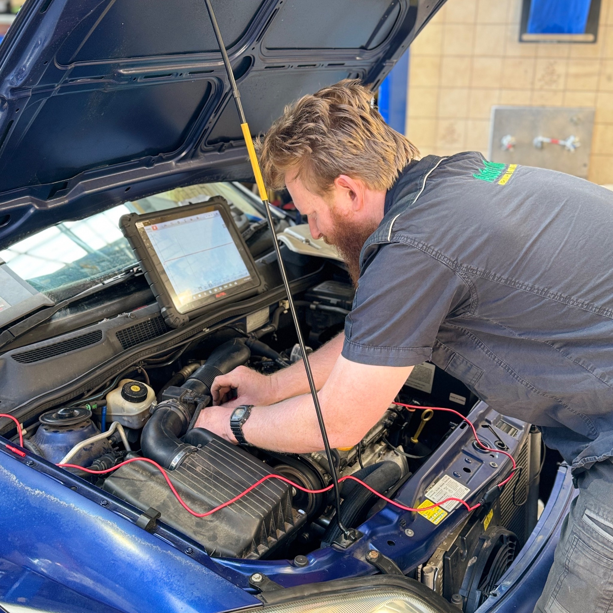 oto elektrikçi, araç elektrik arıza, otomobil elektrik bakımı, elektrikli araç servisi, oto elekt