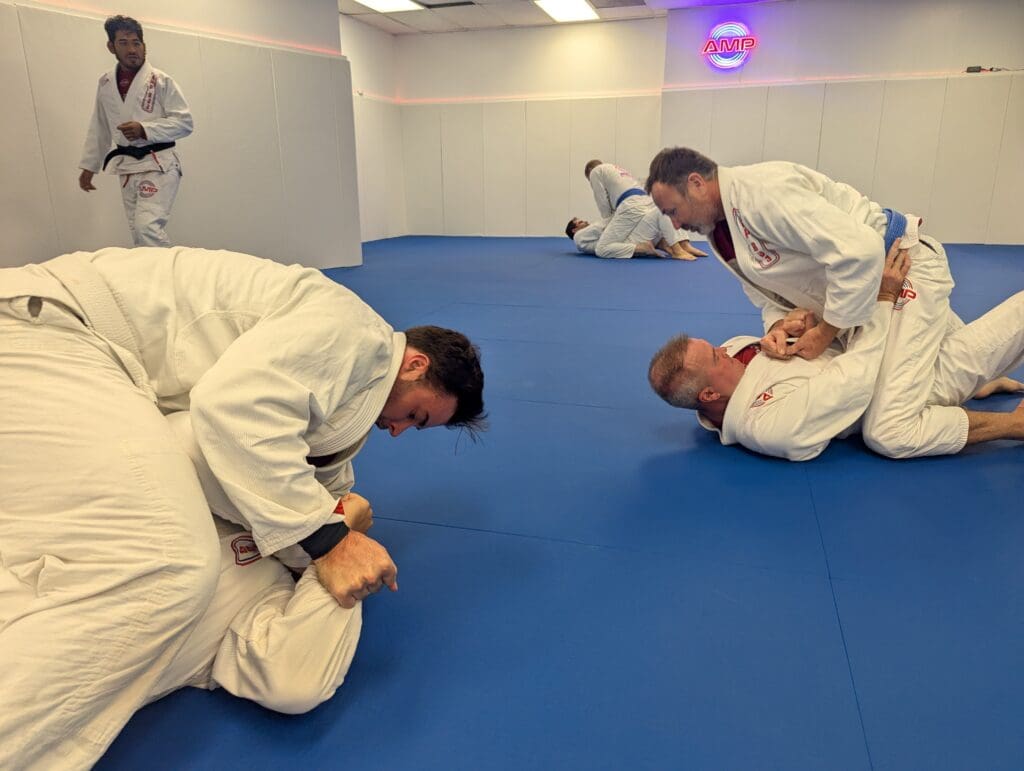 Jiu-Jitsu, BJJ teknikleri, dövüş sanatları, yer dövüşü, savunma sporları, spor eğitimleri,jiu jit