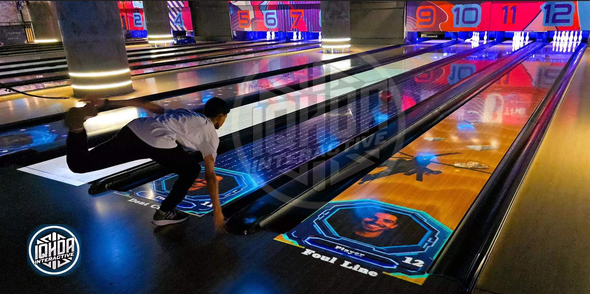 bowling salonu, oyun ipu&ccedil;ları, bowling stratejisi, eğlence merkezleri, profesyonel bowling t&uuml;yola