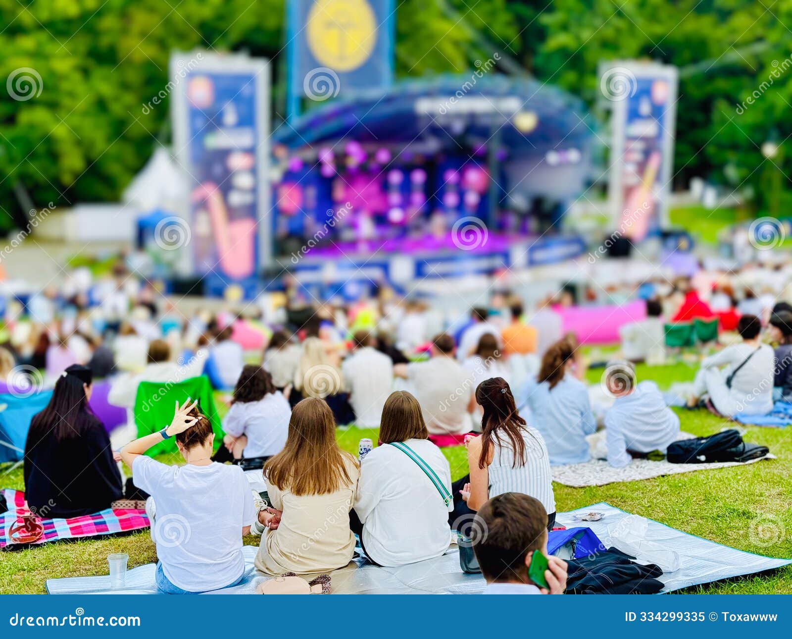 yaz festivalleri, açık hava etkinlikleri, karnaval turları, yaz tatili aktiviteleri, festival öne yaz festivalleri, açık hava etkinlikleri, karnaval turları, yaz tatili aktiviteleri, festival öne