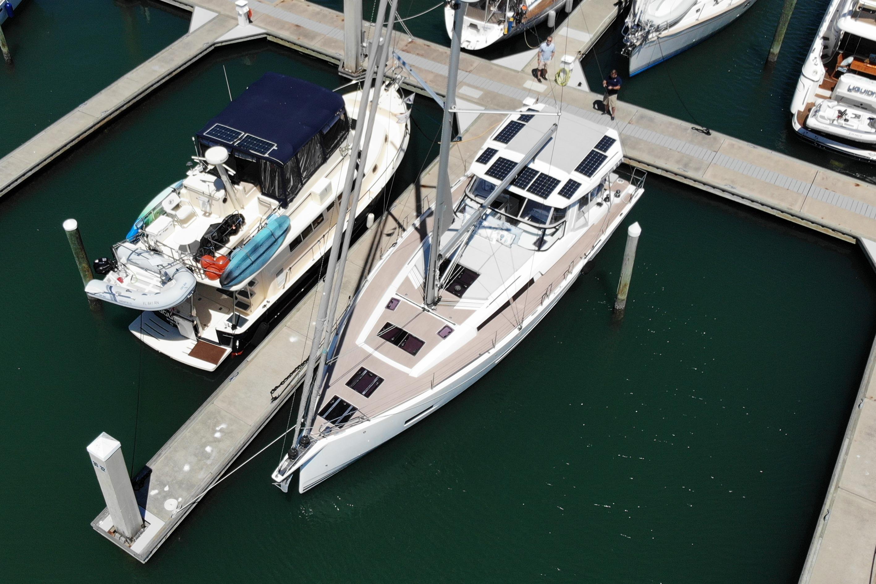 marina navigasyonu, güvenli rota, denizcilik güvenliği, yat rotası planlama, deniz ulaşımı, marin marina navigasyonu, güvenli rota, denizcilik güvenliği, yat rotası planlama, deniz ulaşımı, marin