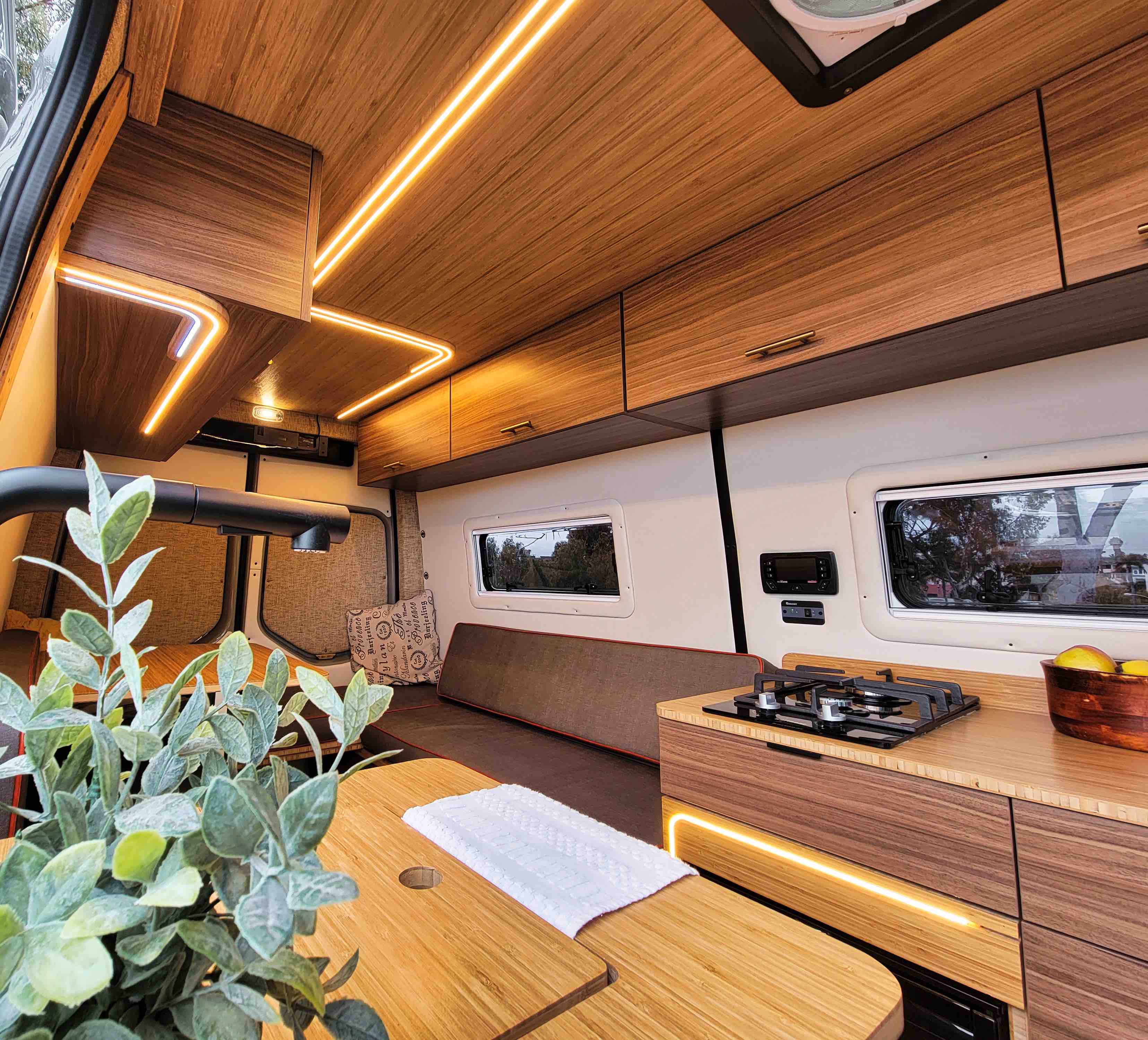 karavan tasarımı, karavan üretimi, taşınabilir yaşam alanları, özelleştirilebilir karavanlar, mod