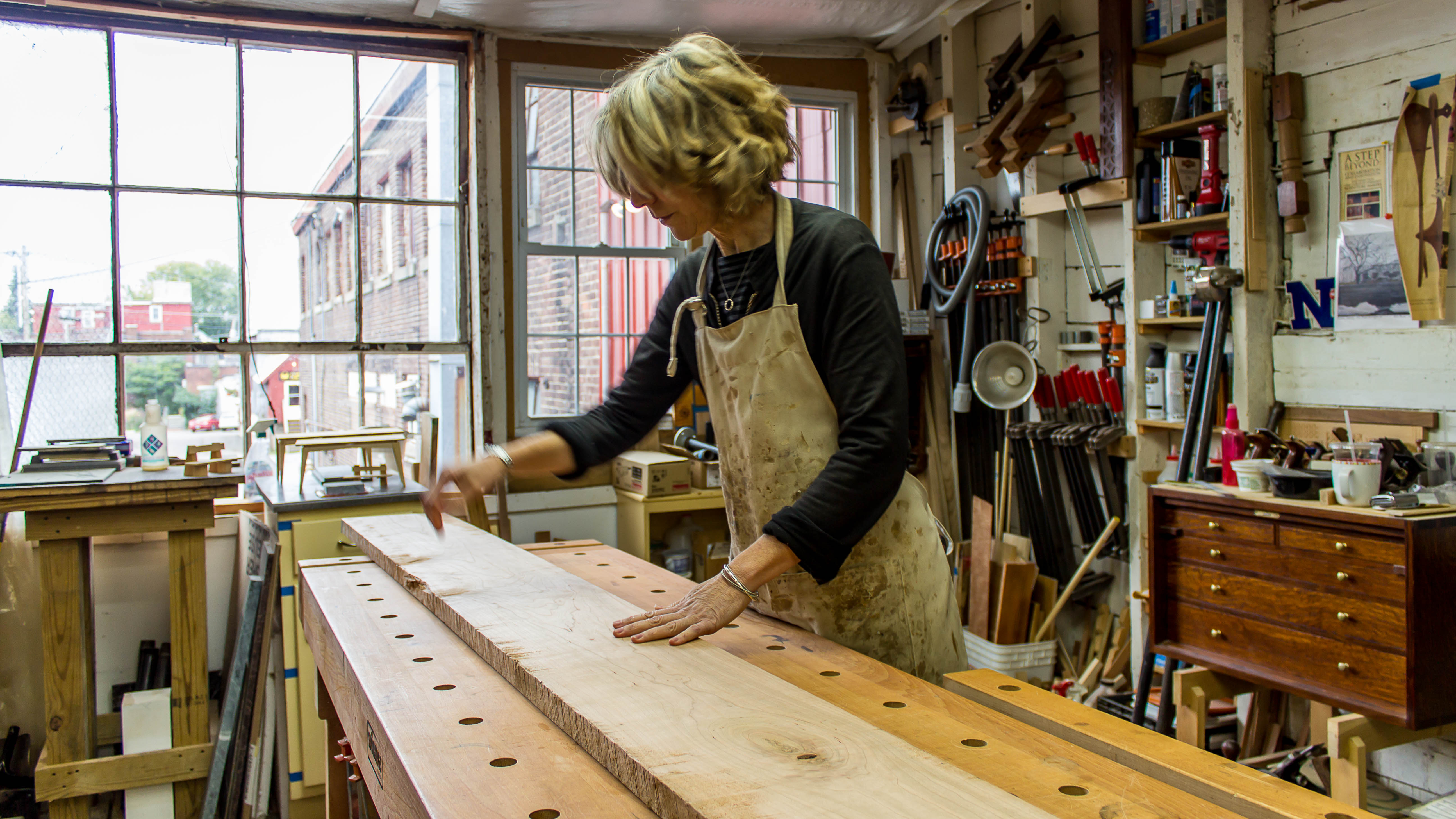 Erzincan marangoz, mobilya yapımı, ahşap tasarım, özel mobilya, el işçiliği, modern mobilya, ahşa