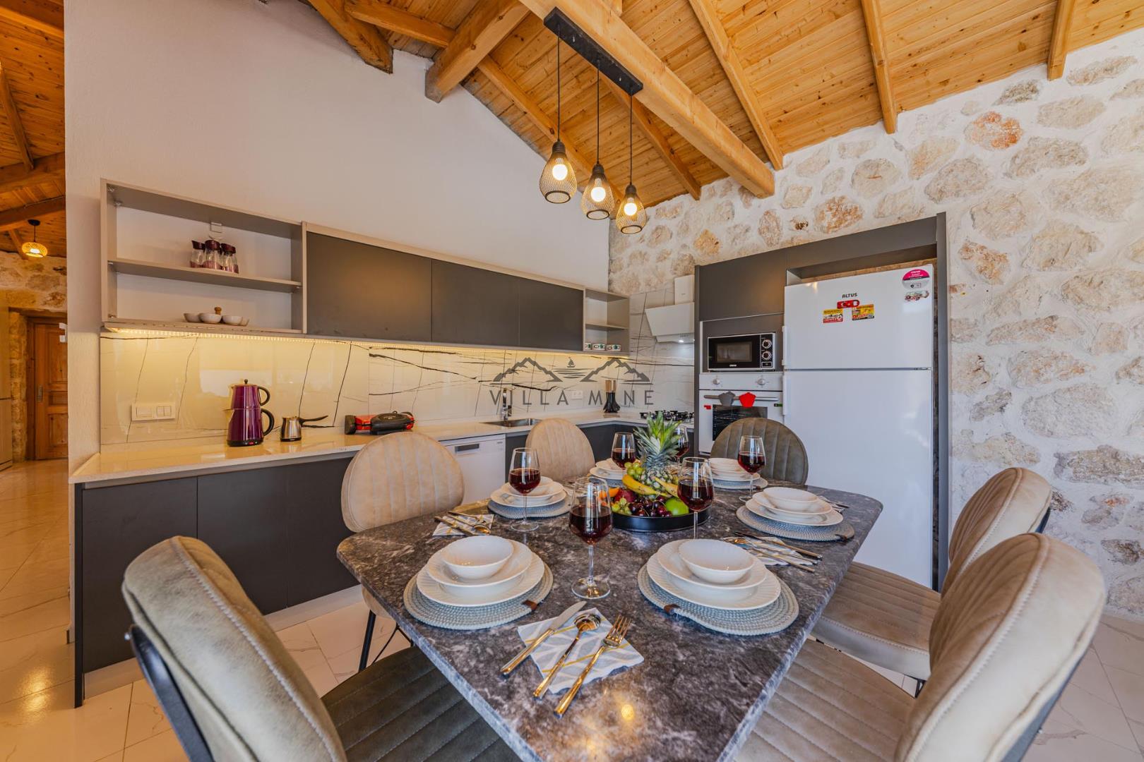 Bolu mermer, granit yüzeyler, doğal taş montajı, mutfak tezgahı seçenekleri, dayanıklı yüzeyler,m Bolu mermer, granit yüzeyler, doğal taş montajı, mutfak tezgahı seçenekleri, dayanıklı yüzeyler,m