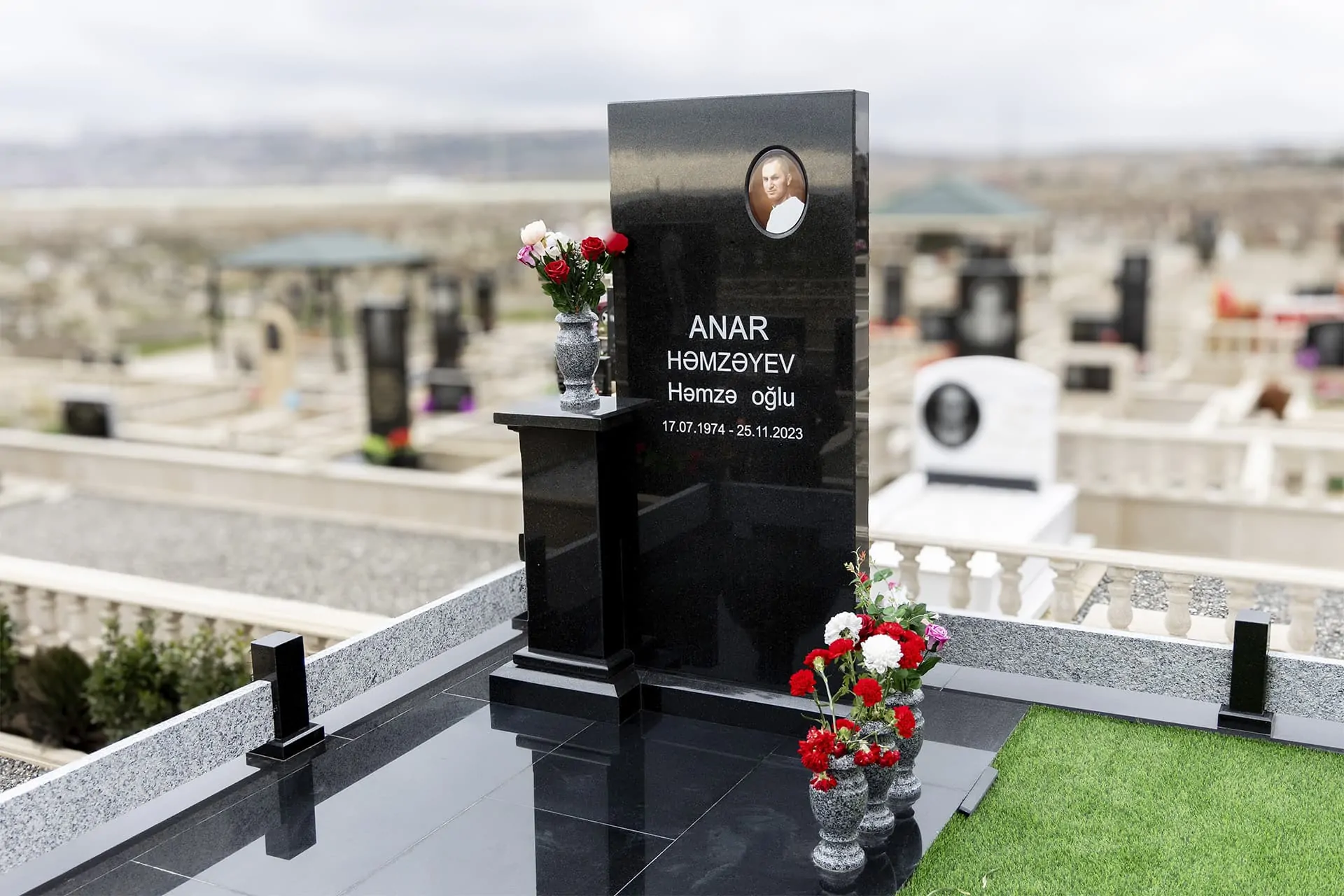 mezar yapımı, denizli mezar ustası, mezar tasarımı, mezar malzemeleri, mezar bakım hizmetleri, uy