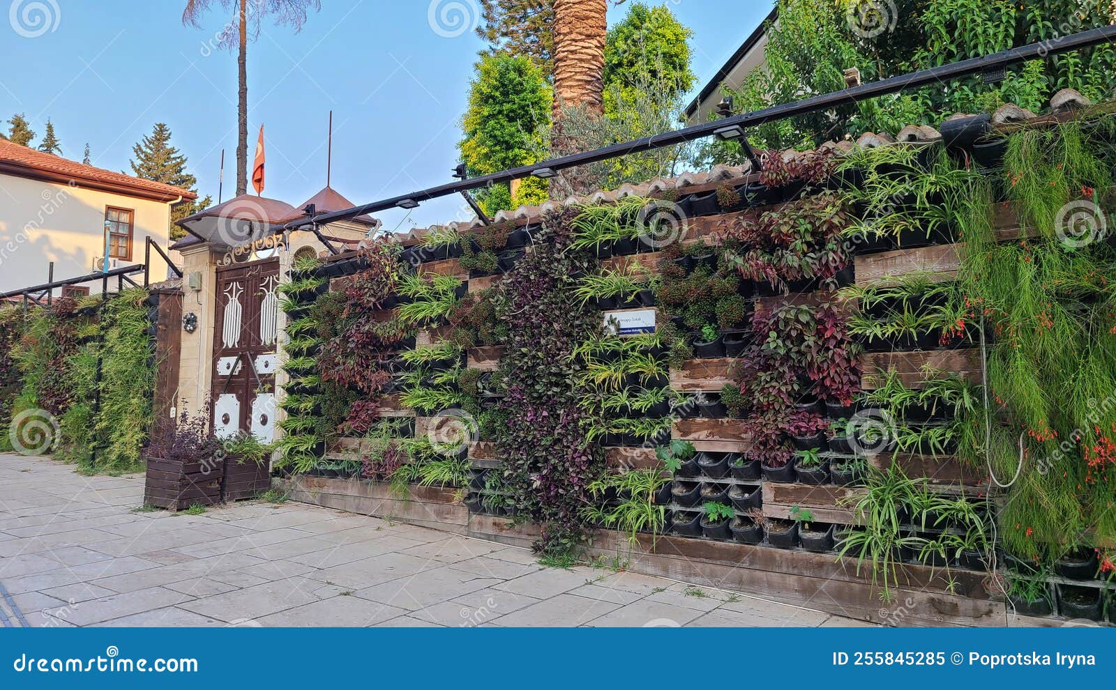 Antalya peyzaj hizmetleri, bahçe düzenleme, peyzaj mimarlığı, doğal taş kullanımı, yeşil alan tas Antalya peyzaj hizmetleri, bahçe düzenleme, peyzaj mimarlığı, doğal taş kullanımı, yeşil alan tas