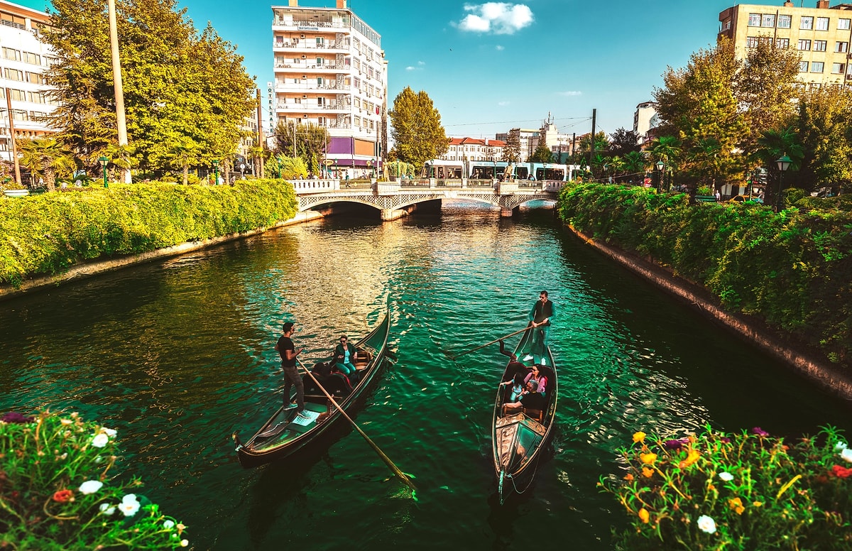 Eskişehir peyzaj hizmeti, peyzaj mimarlık, bahçe düzenleme, peyzaj projeleri, peyzaj bakım hizmet Eskişehir peyzaj hizmeti, peyzaj mimarlık, bahçe düzenleme, peyzaj projeleri, peyzaj bakım hizmet