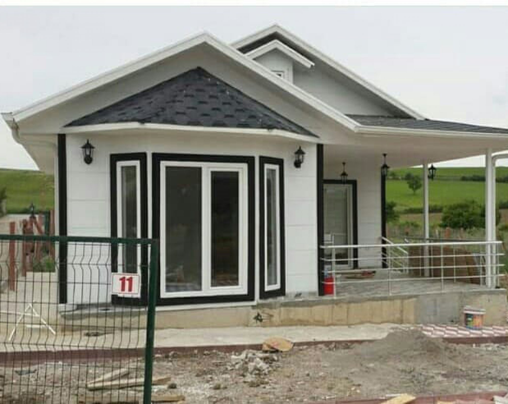 prefabrik ev Denizli, hızlı ev yapımı, ekonomik konut çözümleri, prefabrik yapı avantajları, Deni