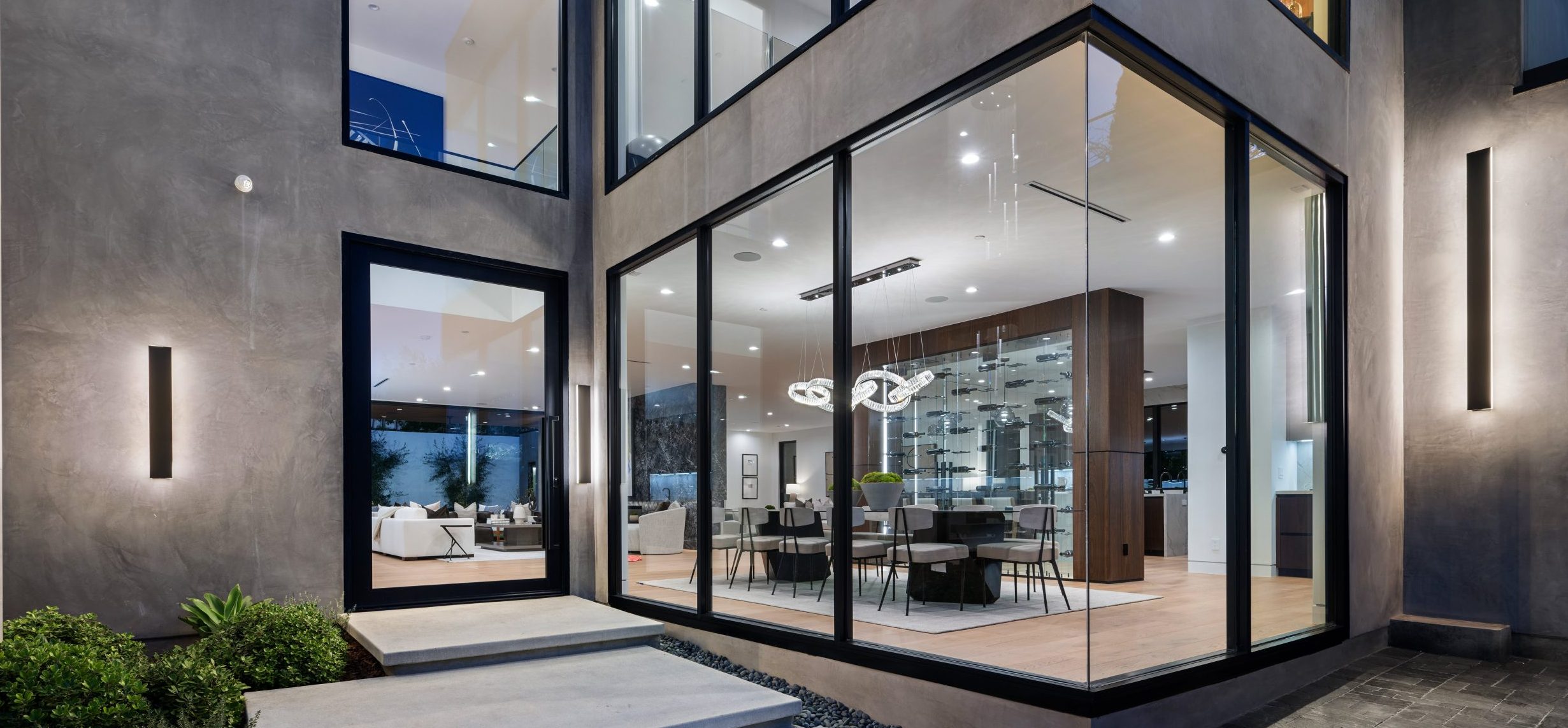 PVC doğrama, Afyonkarahisar, pencere yenileme, izolasyon çözümleri, dayanıklı PVC kaplama, enerji