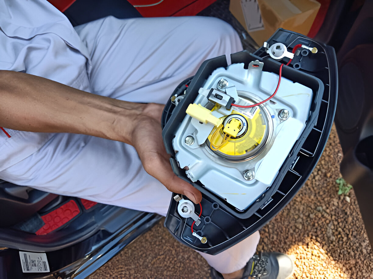 Şanlıurfa hava yastığı tamir, airbag servisi, güvenli araç bakımı, hava yastığı onarımı, otomobil