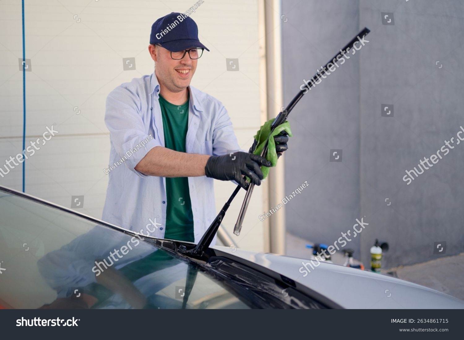 oto cam temizliği, araç cam bakımı, oto cam temizleme ipuçları, Giresun camcı, araç cam parlatıcı oto cam temizliği, araç cam bakımı, oto cam temizleme ipuçları, Giresun camcı, araç cam parlatıcı