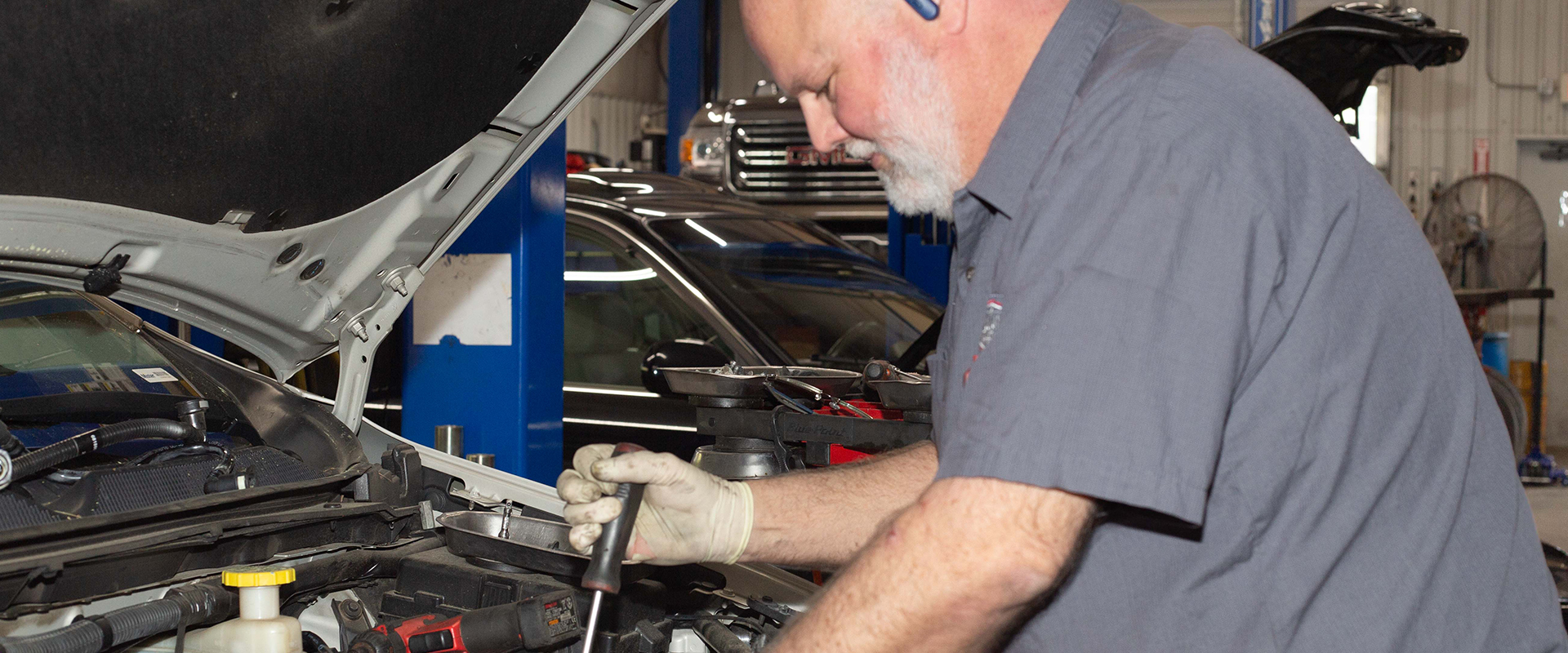 oto radyatör tamiri, Erzincan araç soğutma, radyatör değiştirme, araç ısınma sorunu, radyatör ser