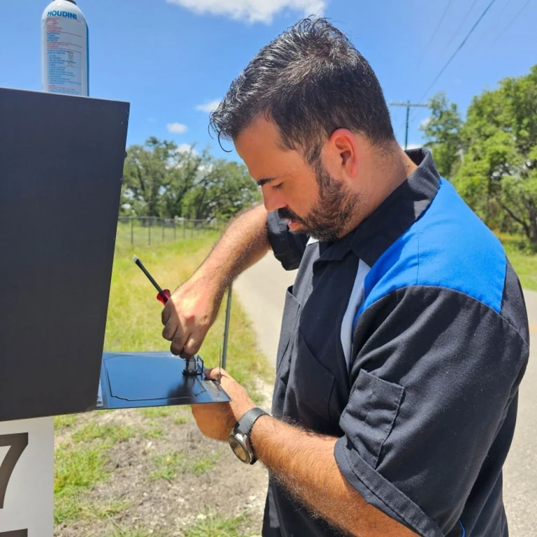Manisa alarm güvenlik, alarm sistemleri, güvenlik çözümü, alarm kurulumu, güvenlik sistemleri tam Manisa alarm güvenlik, alarm sistemleri, güvenlik çözümü, alarm kurulumu, güvenlik sistemleri tam