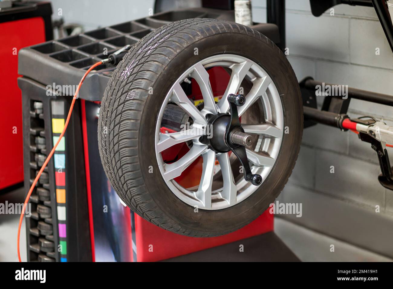 rotbalans, araç bakımı, lastik dengesi, yol güvenliği, Karaman otobakım servisi,rotbalans,rotbala