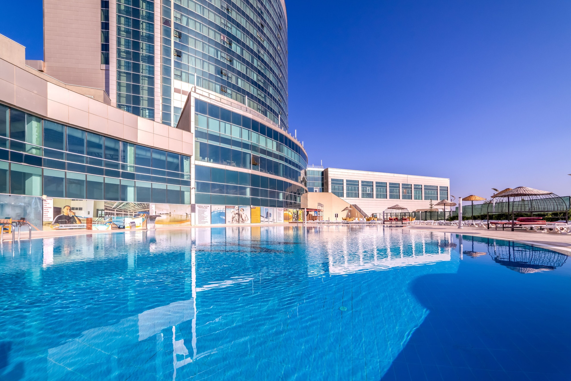 Kırşehir otelleri, lüks konaklama, 5 yıldızlı oteller, Kırşehir tatil, konaklama seçenekleri,5 yı