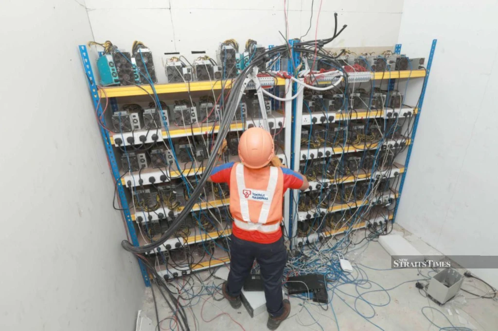 Bursa elektrikçi, elektrik tesisatı, elektrik arızası, elektrik bakım, elektrikçiye danışma, güve Bursa elektrikçi, elektrik tesisatı, elektrik arızası, elektrik bakım, elektrikçiye danışma, güve