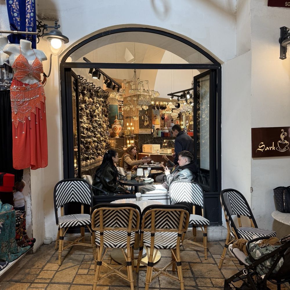 Osmaniye eczane, sağlık hizmetleri, ilaç temini, reçete danışmanlığı, eczane konumu,eczane,eczane