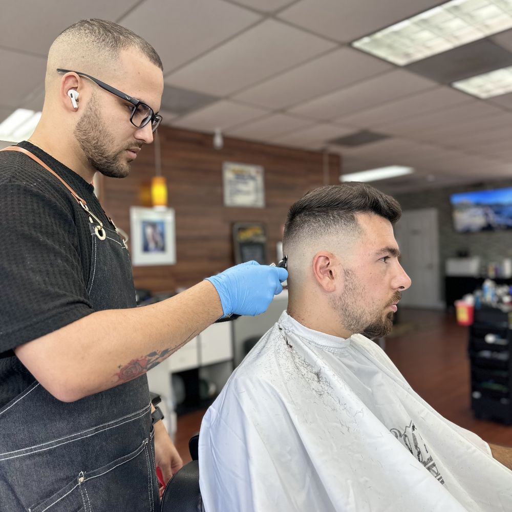 erkek kuaförleri Sakarya, erkek saç kesimi, stil danışmanı, erkek bakım merkezi, Sakarya erkek sa