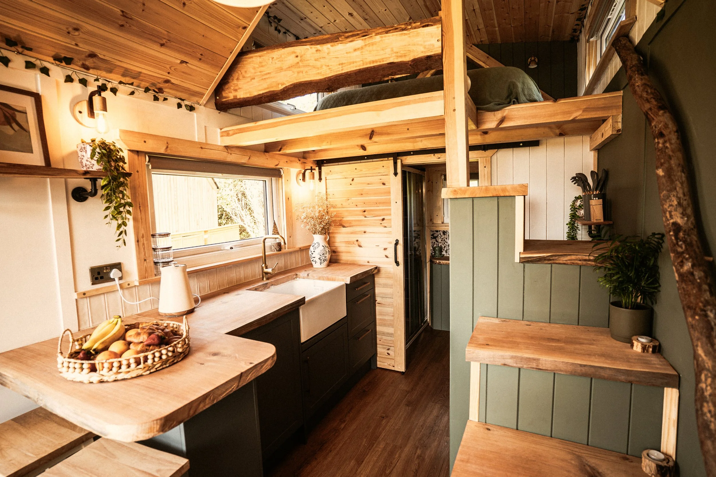 Tokat tiny house, küçük ev yapımı, taşınabilir yaşam alanları, sürdürülebilir konut, minimalist y