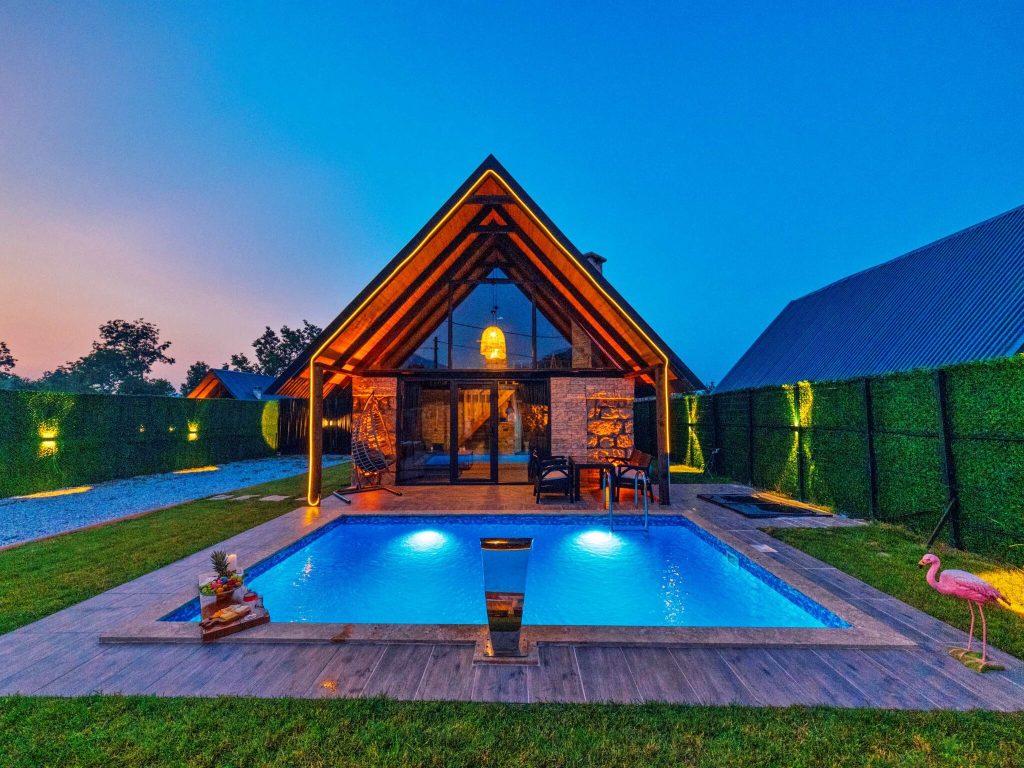 Tiny house, Burdur, küçük ev yapımı, sürdürülebilir yaşam, doğal malzemeler,tiny house,tiny house Tiny house, Burdur, küçük ev yapımı, sürdürülebilir yaşam, doğal malzemeler,tiny house,tiny house