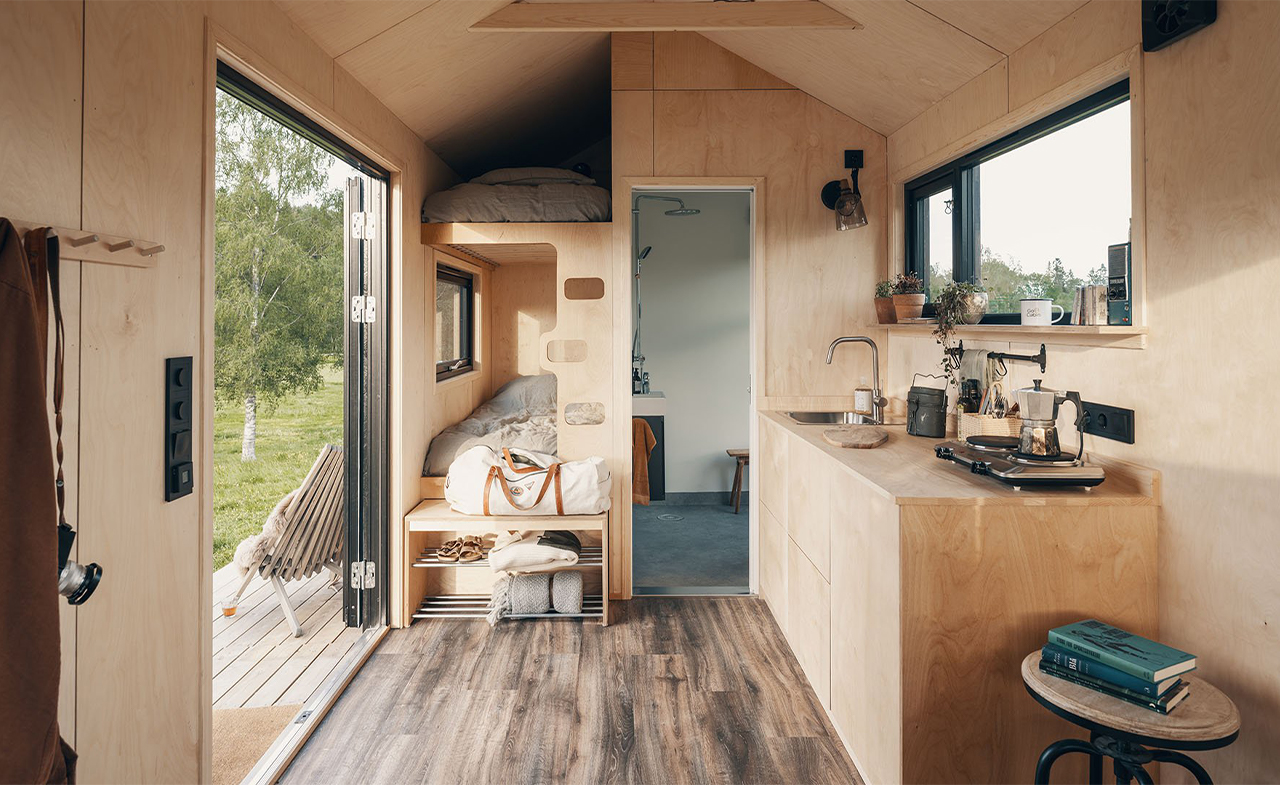 Van tiny house, küçük ev yapımı, sürdürülebilir konut, ekonomik yaşam alanları, minimal yaşam ala Van tiny house, küçük ev yapımı, sürdürülebilir konut, ekonomik yaşam alanları, minimal yaşam ala