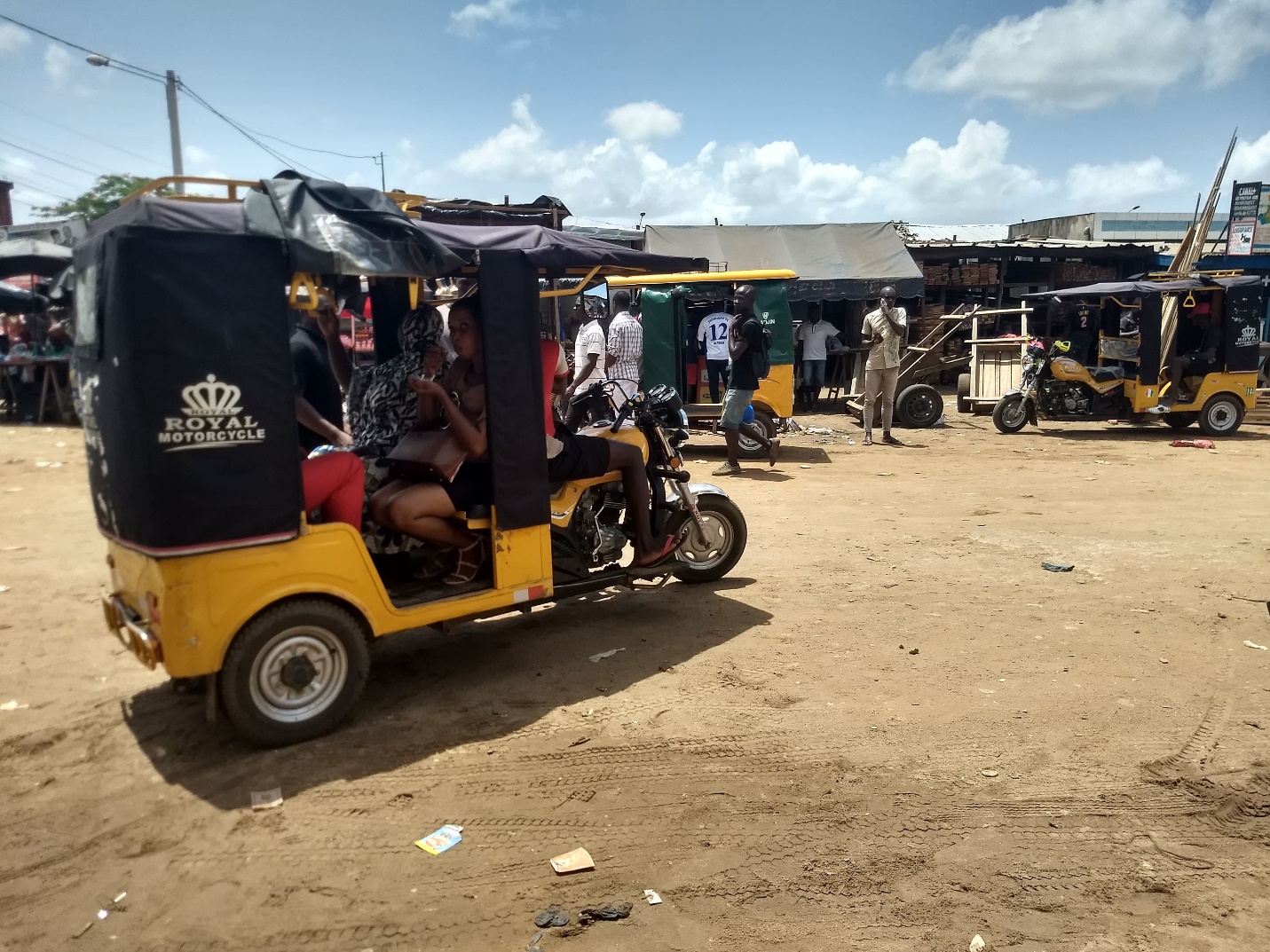 otomobil lastikleri, lastik bakımı, lastik değiştirme, Karaman otomotiv hizmetleri, lastik onarım
