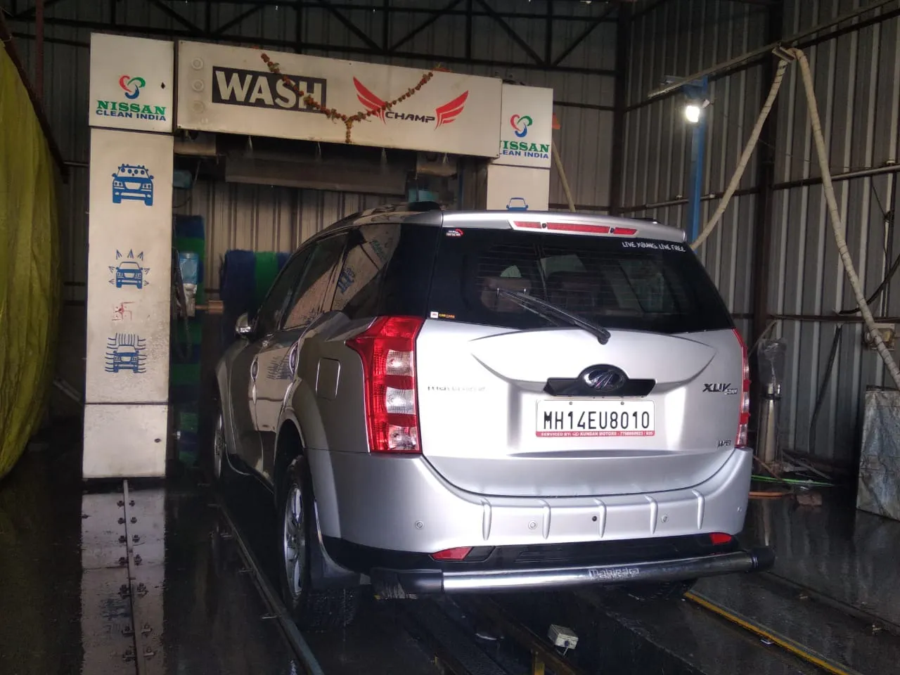 Oto yıkama, araç kuaförü, Amasya oto bakım, araba temizliği, oto detaylandırma, araç temizlik hiz Oto yıkama, araç kuaförü, Amasya oto bakım, araba temizliği, oto detaylandırma, araç temizlik hiz