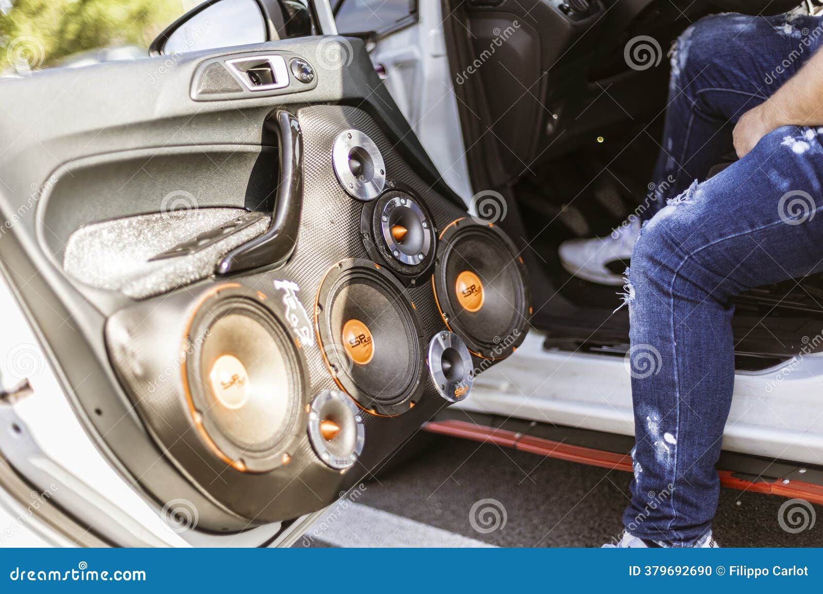 oto radyo montaj, ses sistemi İzmir, araba ses sistemi, oto teyp kurulumu, araç ses sistemleri,ot oto radyo montaj, ses sistemi İzmir, araba ses sistemi, oto teyp kurulumu, araç ses sistemleri,ot