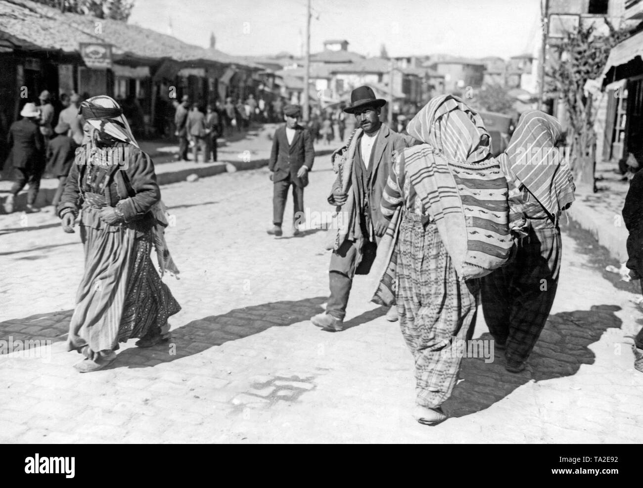 Hakkâri toptan gıda, gıda tedarikçisi, toptan yiyecek, yerel gıda tedarik, hızlı gıda temini,topt