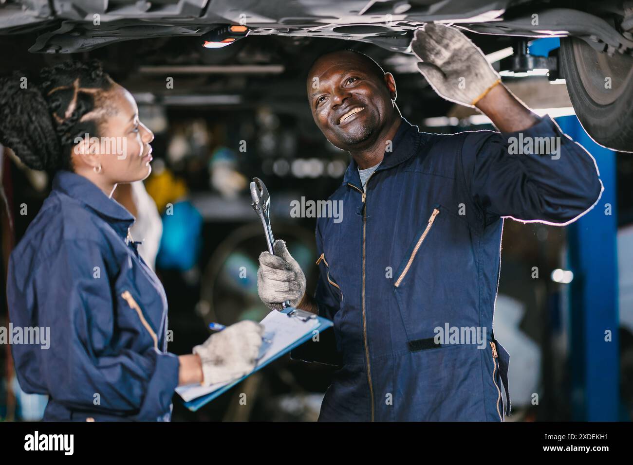 Araç Beyin Tamiri, Elektronik Arıza İzmir, OBD Tamiri, Araç Elektronik Sistemleri, Otomobil Beyin