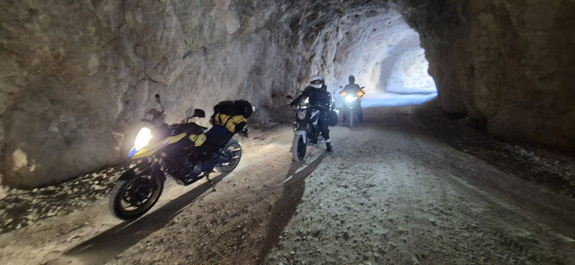 Trabzon lastik yol yardım, 24 saat lastik servisi, acil lastik tamiri, Trabzon oto yardım, yol ya