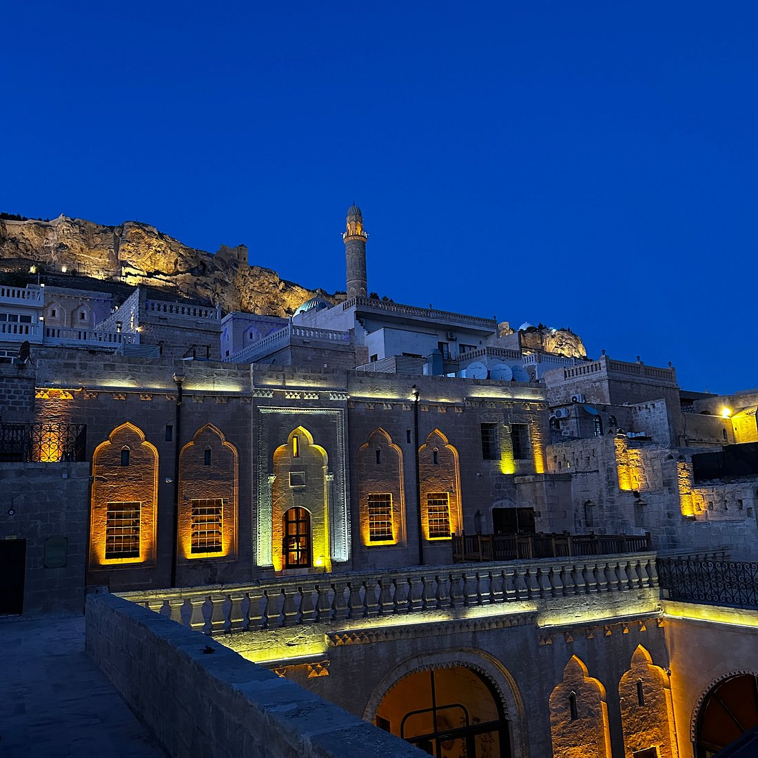 Mardin emlak, gayrimenkul danışmanı, ev alım satım, Mardin kiralık daire, emlak yatırımı, taşınma Mardin emlak, gayrimenkul danışmanı, ev alım satım, Mardin kiralık daire, emlak yatırımı, taşınma