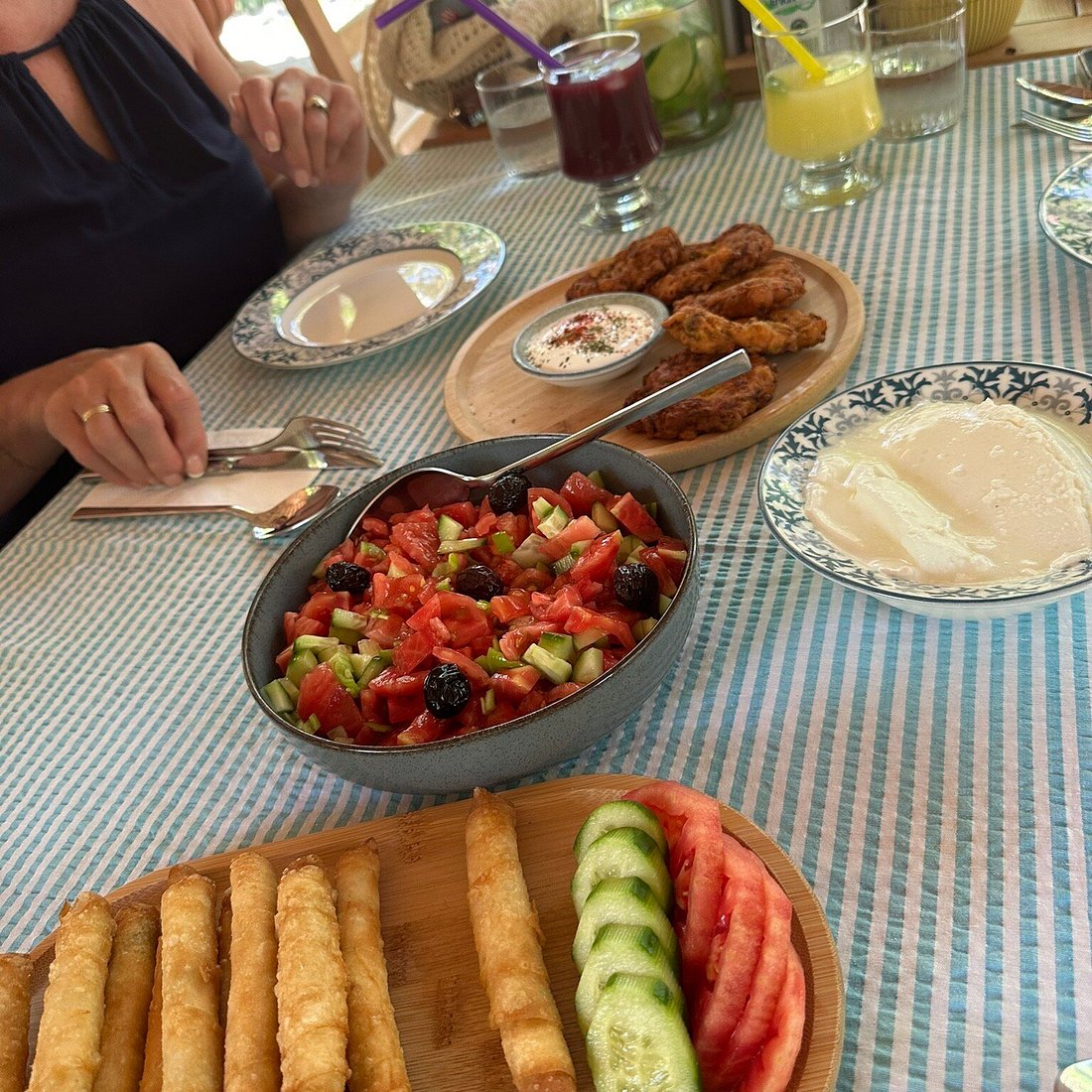 Edirne lokantaları, esnaf lokantası menüleri, uygun fiyatlı yemekler, Edirne lezzet durakları, ge
