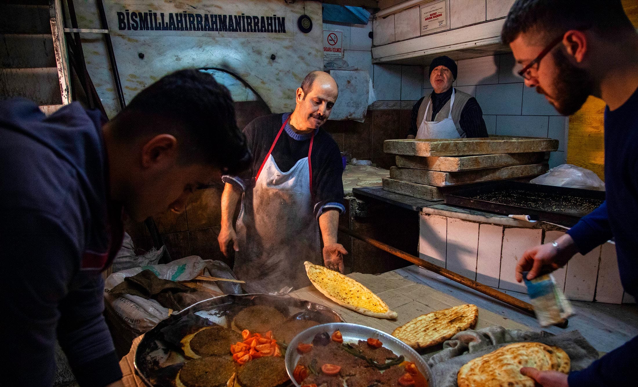 Hatay lokantaları, geleneksel yemekler, esnaf lokantası, Hatay mutfağı, otantik tatlar,esnaf loka