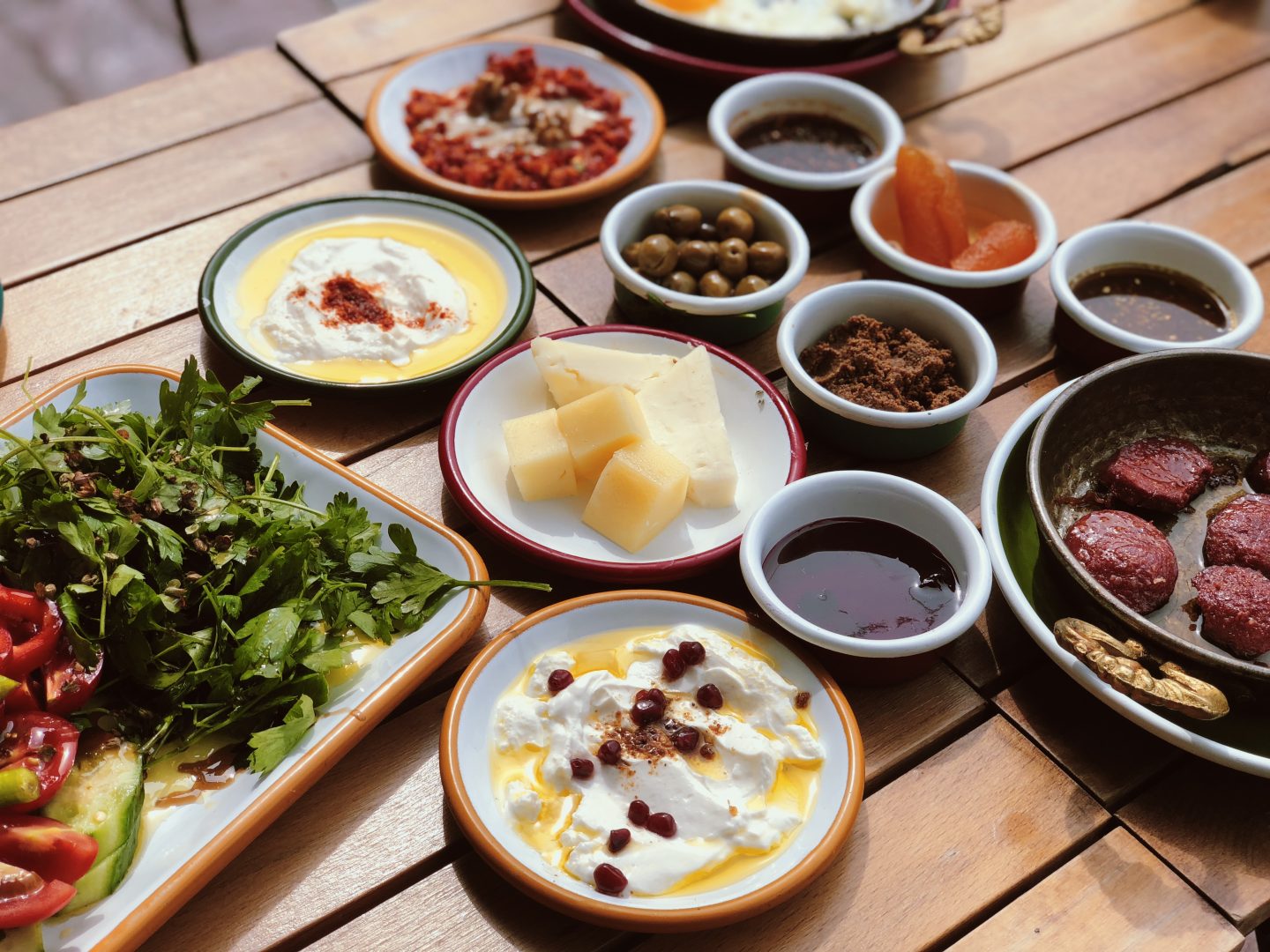 Van lokantaları, esnaf mutfağı, otantik yemekler, Van yöresi yemekleri, geleneksel Türk yemekleri