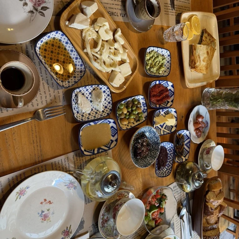 Manisa kahvaltı, Manisa kahvaltı mekanları, en iyi kahvaltı yapan yerler Manisa, Manisa kahvaltı Manisa kahvaltı, Manisa kahvaltı mekanları, en iyi kahvaltı yapan yerler Manisa, Manisa kahvaltı