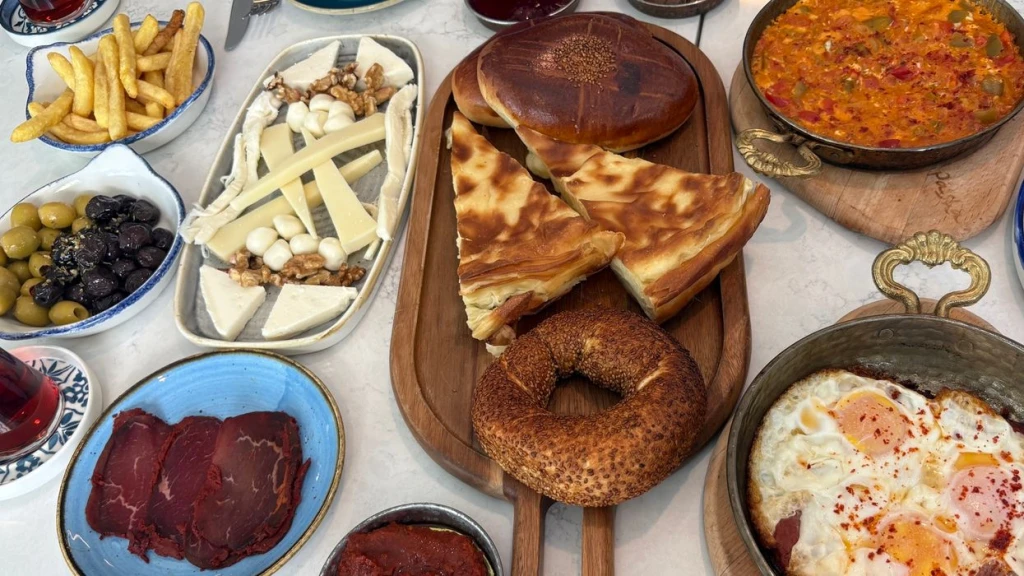 Uşak kahvaltı, kahvaltı mekanları Uşak, en iyi kahvaltı Uşak, Uşak kahvaltı tavsiyeleri, kahvaltı Uşak kahvaltı, kahvaltı mekanları Uşak, en iyi kahvaltı Uşak, Uşak kahvaltı tavsiyeleri, kahvaltı