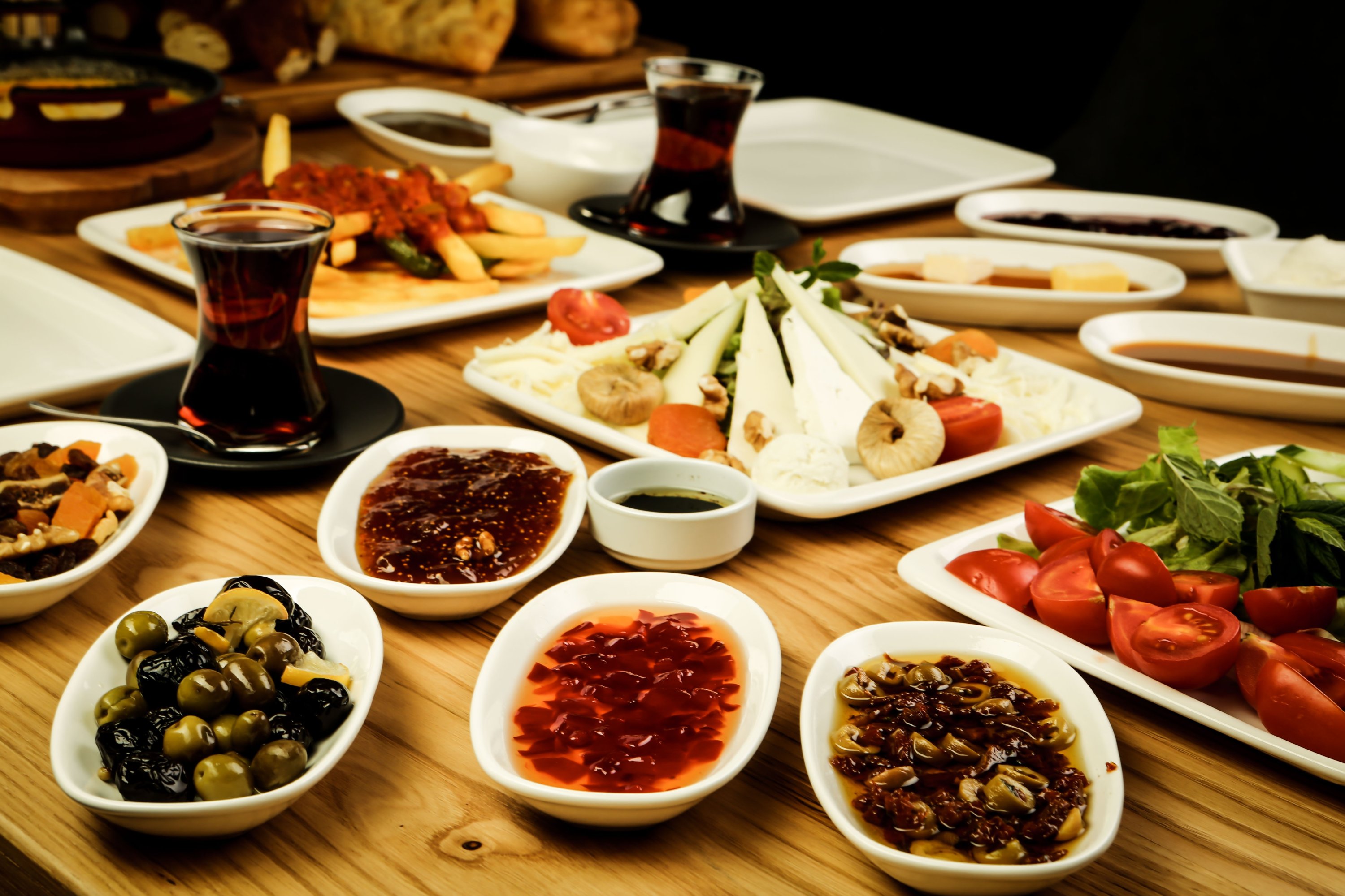 Van kahvaltı mekanları, kahvaltı önerileri, Van lezzet durakları, yöresel kahvaltılar, Van kahval